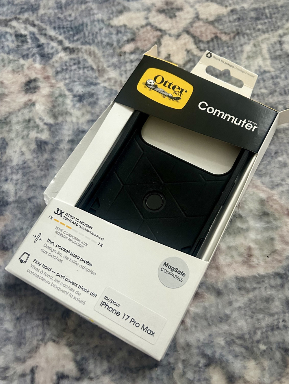 OtterBox Commuter Series Black Protective Case for iPhone 17 Pro Max Magsafe